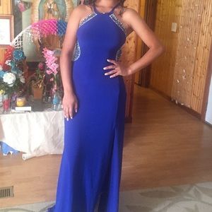 PROM DRESS